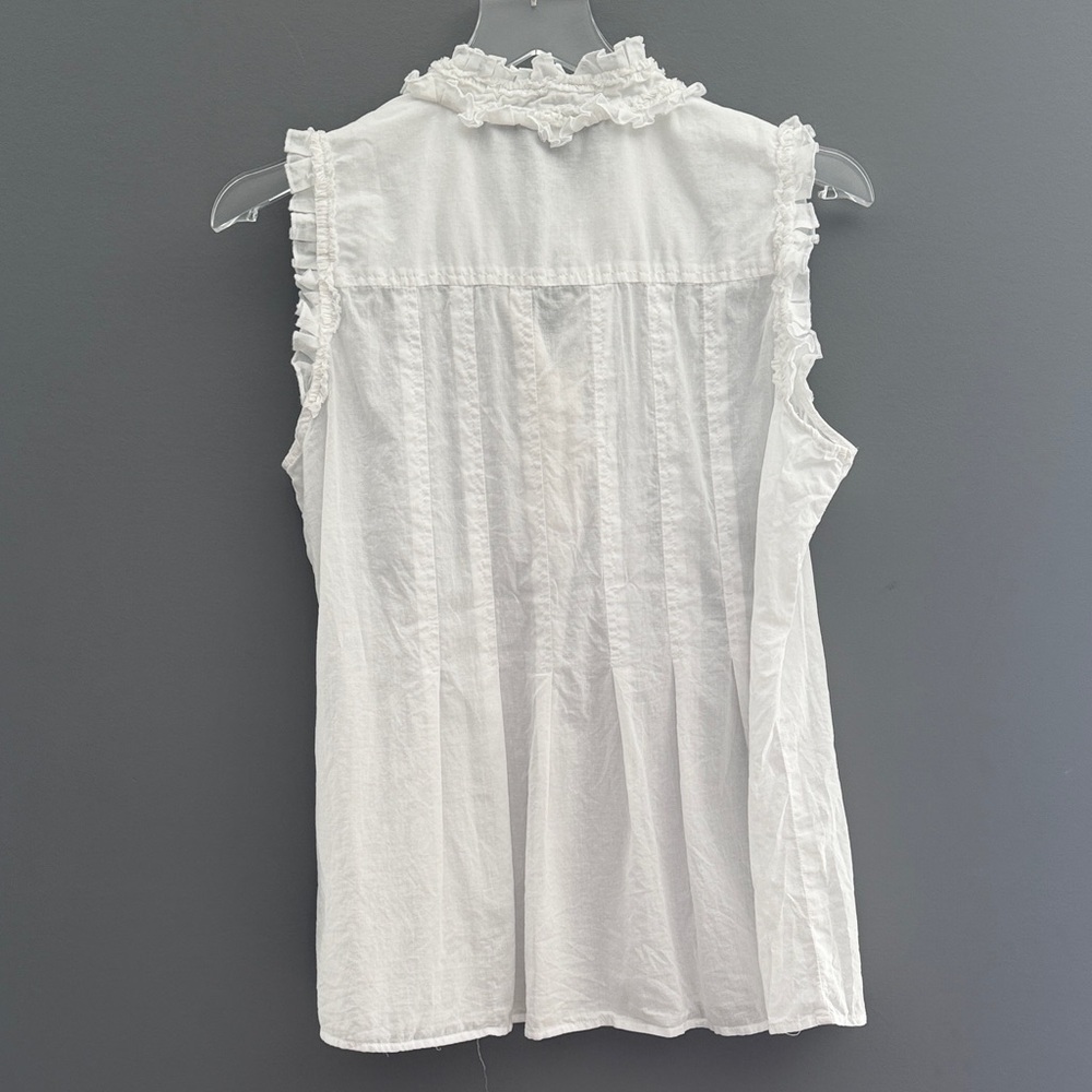 Inspiri Sleeveless White Ruffle V-Neck Blouse - Picture 3 of 3